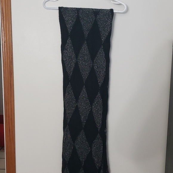 Banana Republic Scarf - Picture 1 of 4